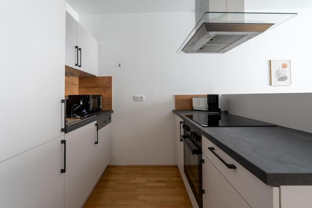 Urban 1Br Retreat, Easy City Link By Hm Viyana Dış mekan fotoğraf