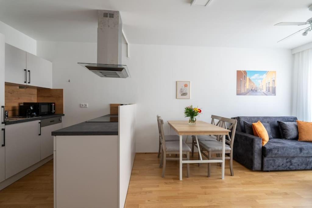 Urban 1Br Retreat, Easy City Link By Hm Viyana Dış mekan fotoğraf